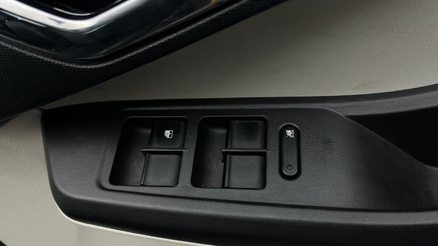 2023 Tata Tiago XZA PLUS PETROL, Petrol, Automatic, 9,447 km, Driver Side Door Panels Control