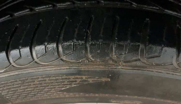 2018 Ford Ecosport TITANIUM + 1.5L PETROL AT, Petrol, Automatic, 35,567 km, Right Front Tyre Tread