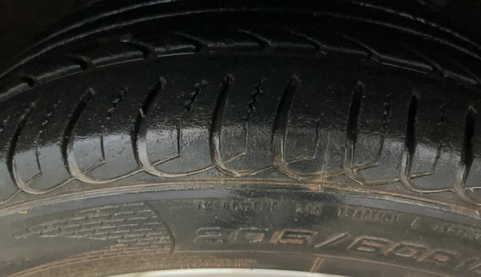 2018 Ford Ecosport TITANIUM + 1.5L PETROL AT, Petrol, Automatic, 35,567 km, Left Front Tyre Tread