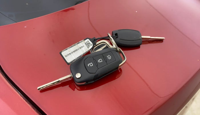 2016 Ford Figo Aspire TREND 1.2 PETROL, Petrol, Manual, 42,969 km, Key Close Up