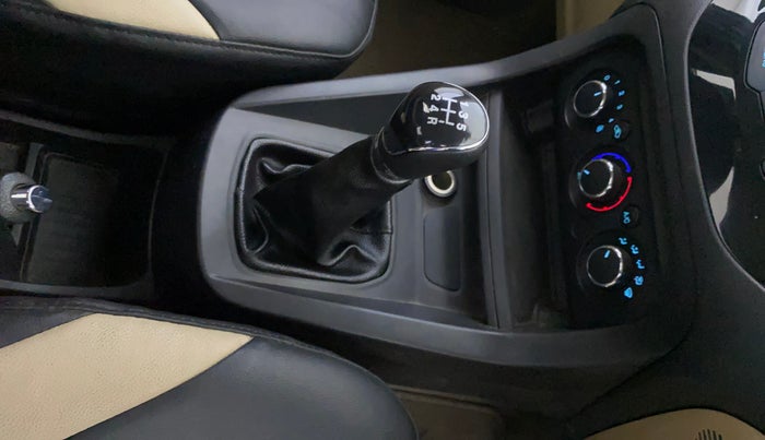 2016 Ford Figo Aspire TREND 1.2 PETROL, Petrol, Manual, 42,969 km, Gear Lever