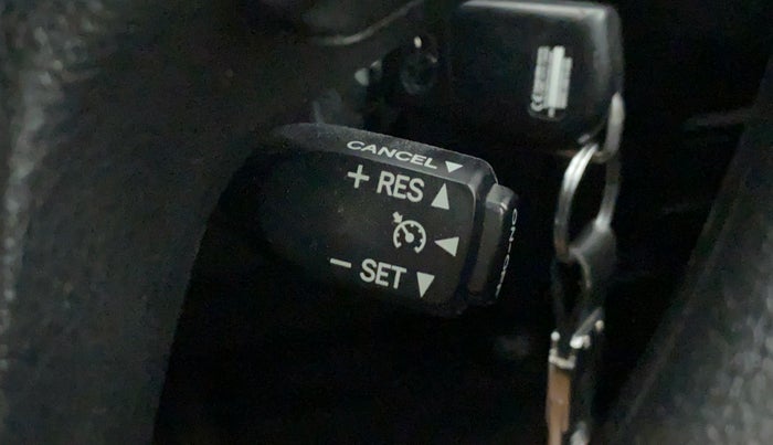 2018 Toyota Innova Crysta 2.8 GX AT 7 STR, Diesel, Automatic, 90,143 km, Adaptive Cruise Control