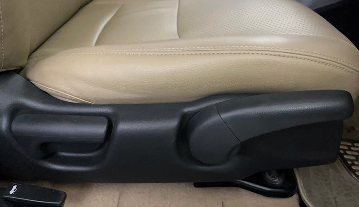 2014 Honda City 1.5L I-VTEC V MT, Petrol, Manual, 57,281 km, Driver Side Adjustment Panel