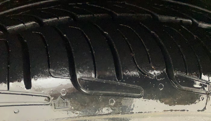 2017 Tata TIGOR XZ (O) PETROL, Petrol, Manual, 99,455 km, Left Front Tyre Tread