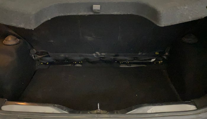 2022 Tata PUNCH ADVENTURE MT, Petrol, Manual, 50,759 km, Boot Inside