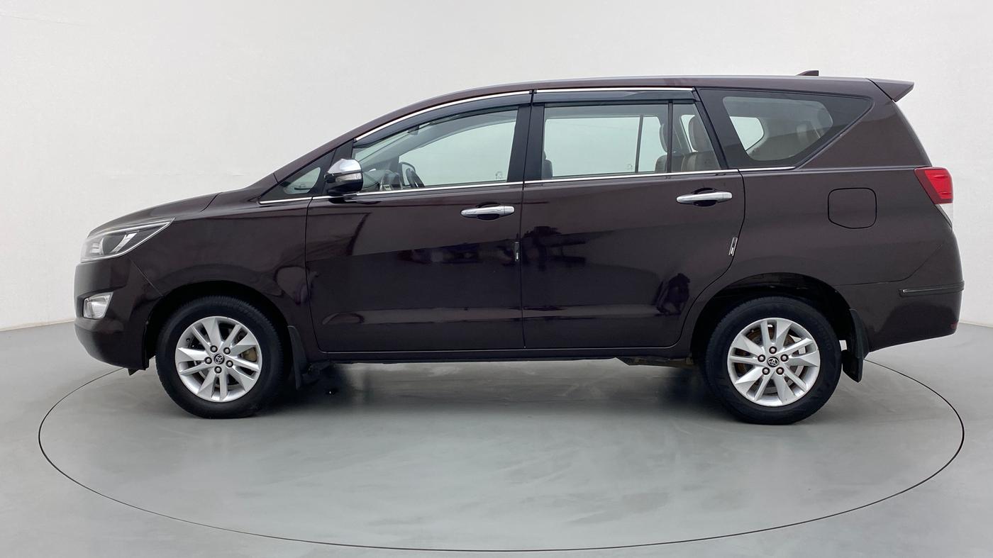2017 Toyota Innova Crysta 2.7 ZX AT 7 STR, Petrol, Automatic, 91,994 km, Left Side