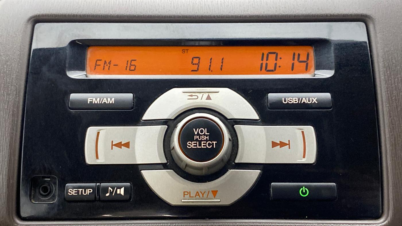 2012 Honda Brio 1.2 S MT I VTEC, Petrol, Manual, 55,630 km, Infotainment System