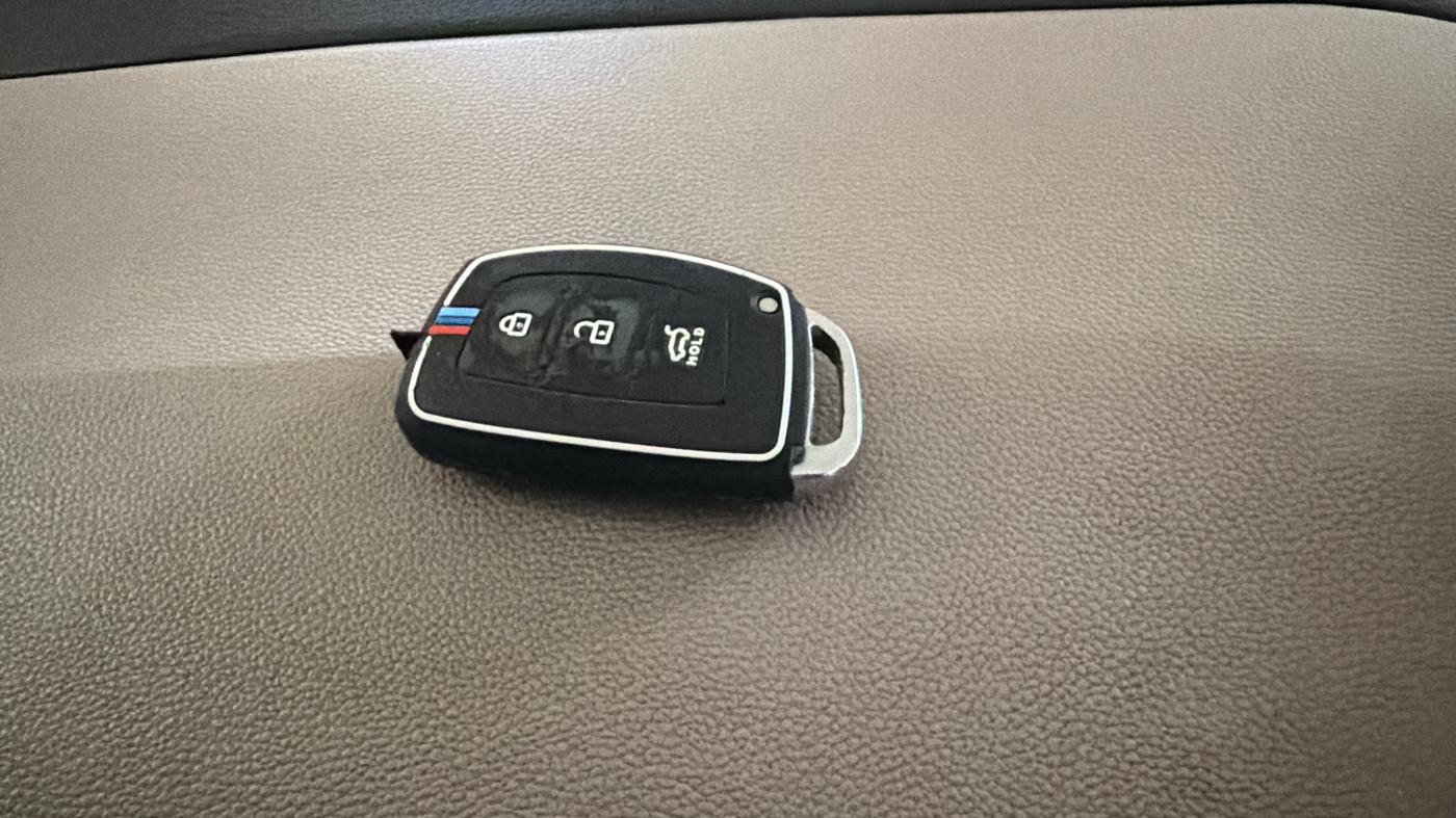 2015 Hyundai Elite i20 ASTA 1.2, Petrol, Manual, 49,557 km, Key Close Up