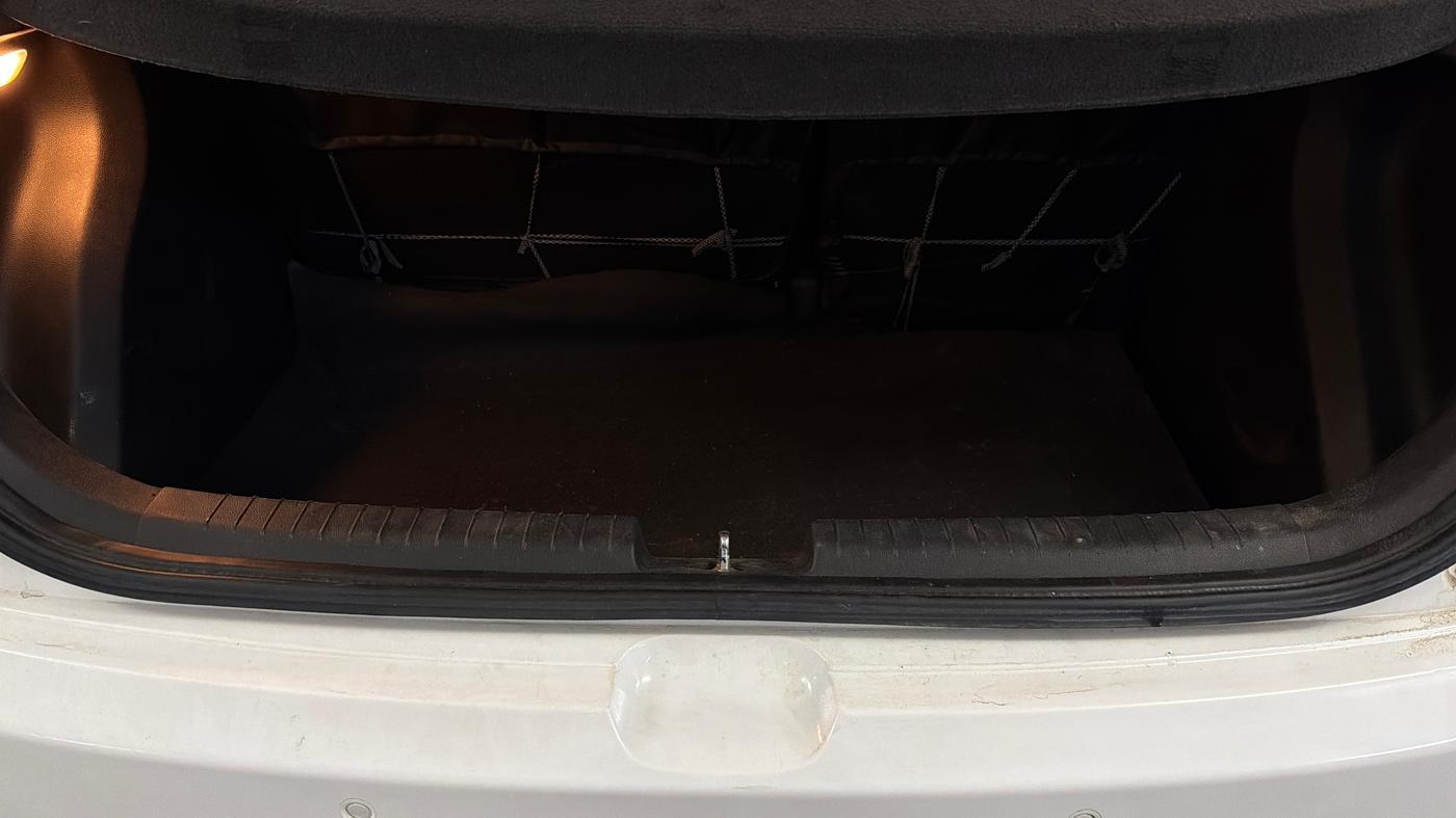2015 Hyundai Elite i20 ASTA 1.2, Petrol, Manual, 49,557 km, Boot Inside