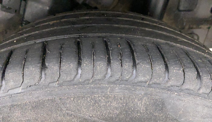 2019 Hyundai VENUE SX 1.0 TURBO, Petrol, Manual, 37,597 km, Left Rear Tyre Tread