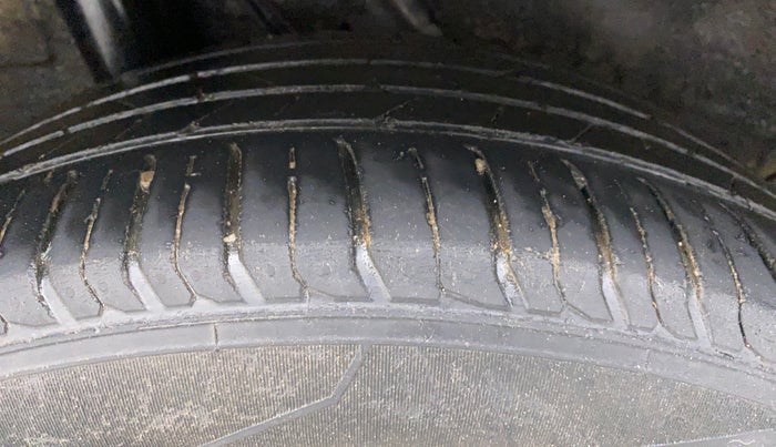 2019 Hyundai VENUE SX 1.0 TURBO, Petrol, Manual, 37,597 km, Right Rear Tyre Tread