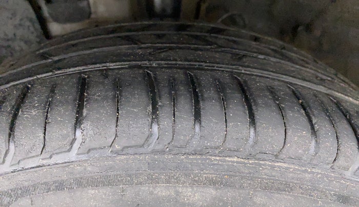 2019 Hyundai VENUE SX 1.0 TURBO, Petrol, Manual, 37,597 km, Left Front Tyre Tread