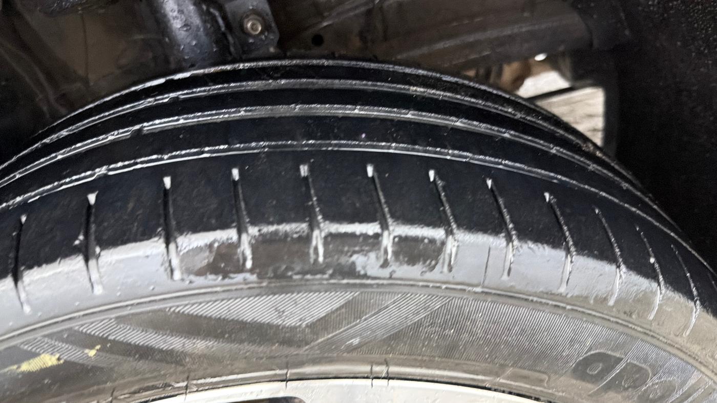 2019 Maruti Baleno ALPHA CVT PETROL 1.2, Petrol, Automatic, 69,378 km, Right Front Tyre Tread
