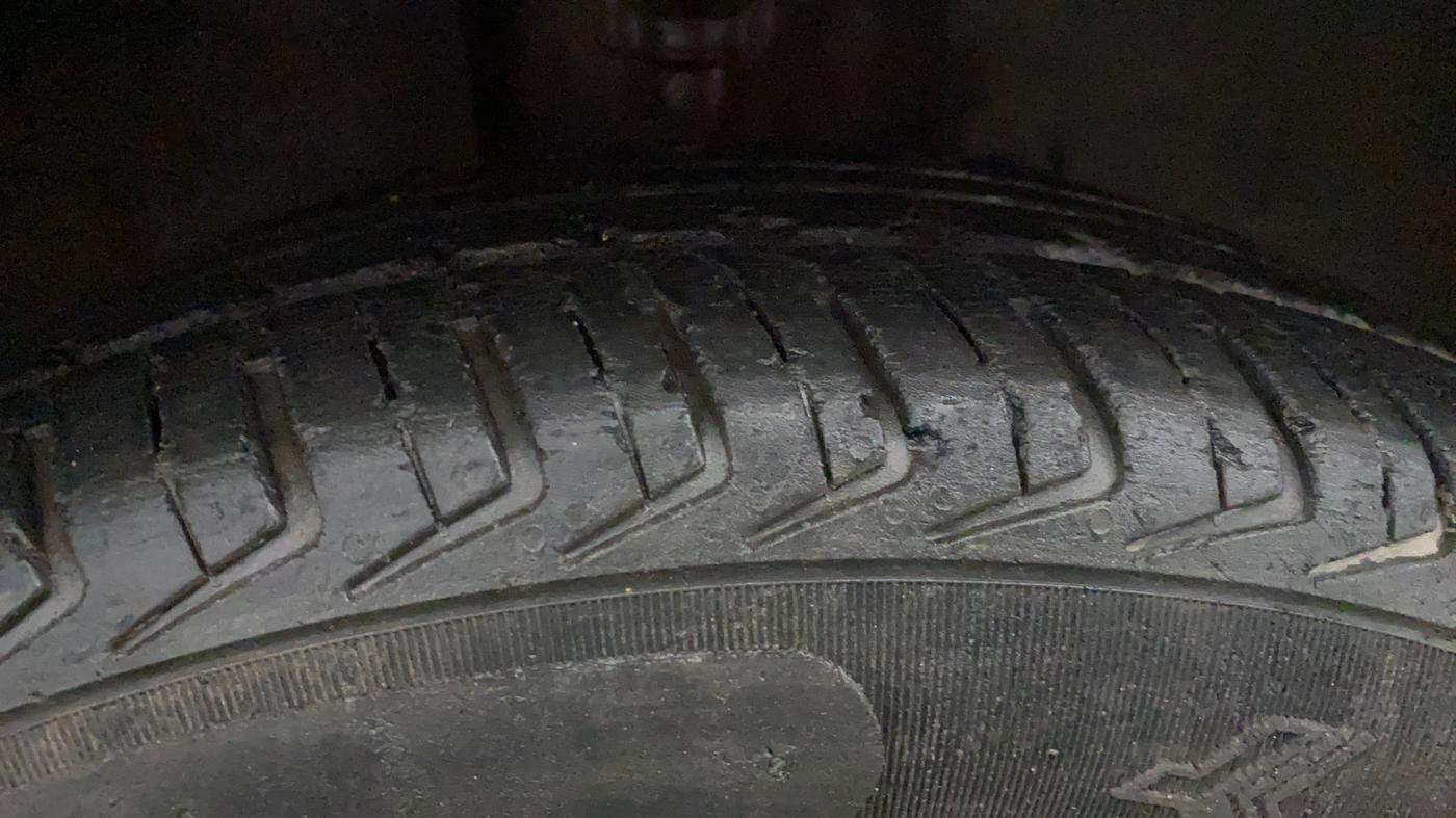 2018 Datsun Go A, Petrol, Manual, 55,380 km, Right Front Tyre Tread