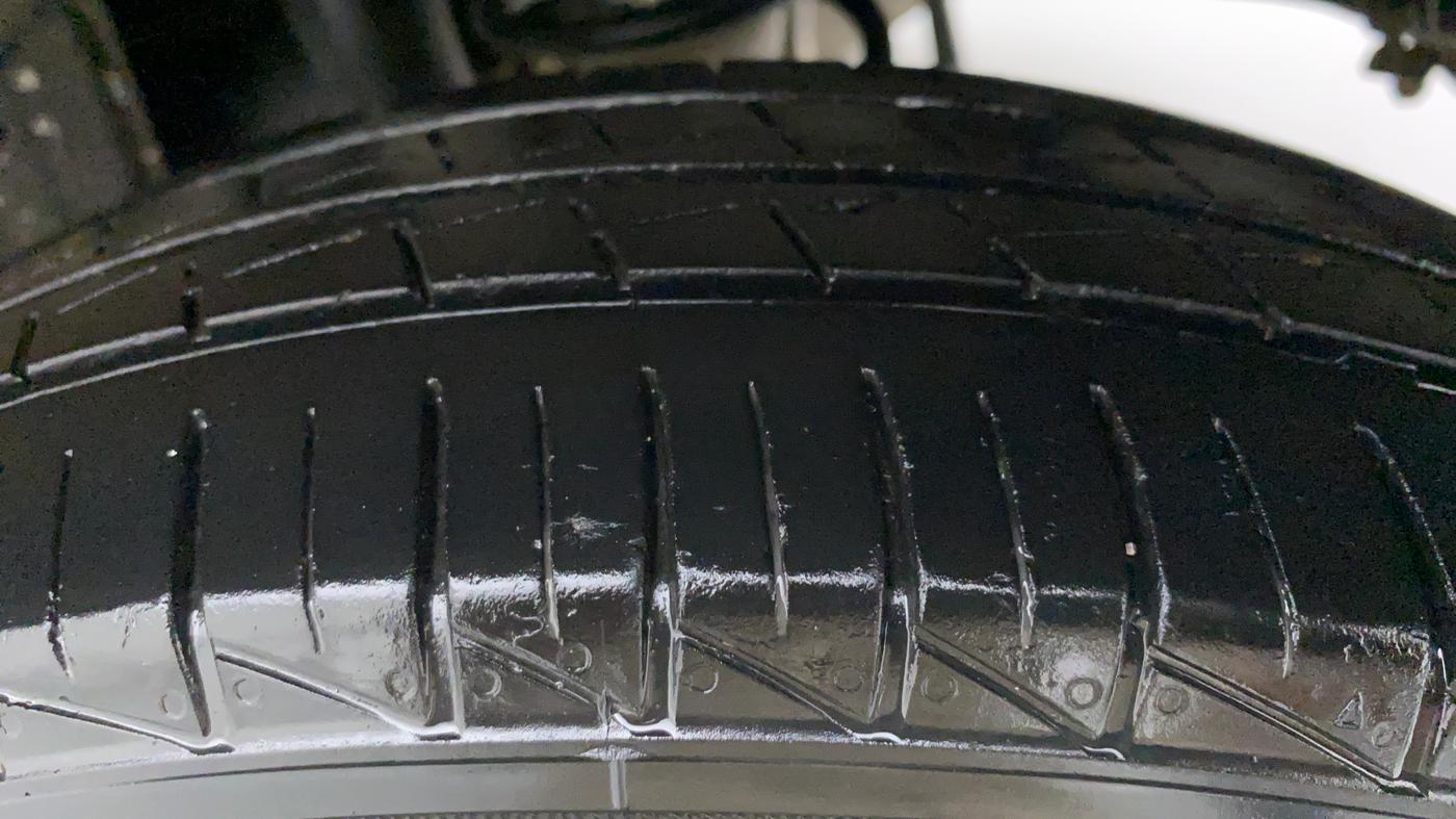 2020 Maruti Alto LXI, Petrol, Manual, 23,840 km, Left Rear Tyre Tread