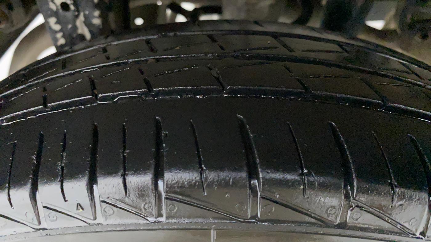 2020 Maruti Alto LXI, Petrol, Manual, 23,840 km, Right Rear Tyre Tread
