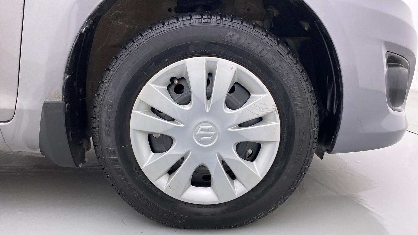 2013 Maruti Swift Dzire VDI, Diesel, Manual, 70,633 km, Right Front Wheel