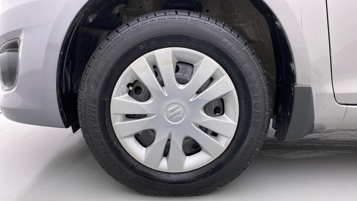 2013 Maruti Swift Dzire VDI, Diesel, Manual, 70,633 km, Left Front Wheel