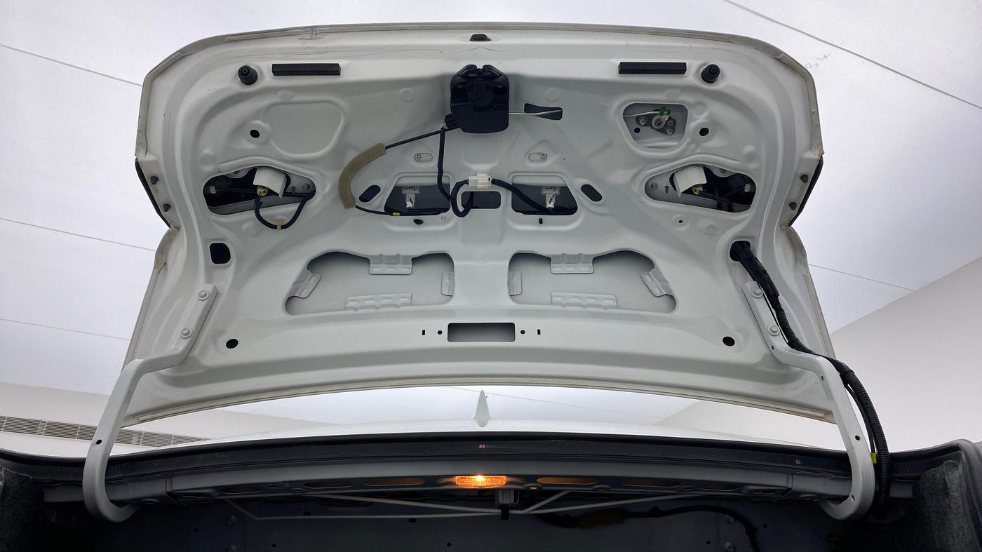 2017 Honda City V MT PETROL, Petrol, Manual, 62,475 km, Boot Door Open