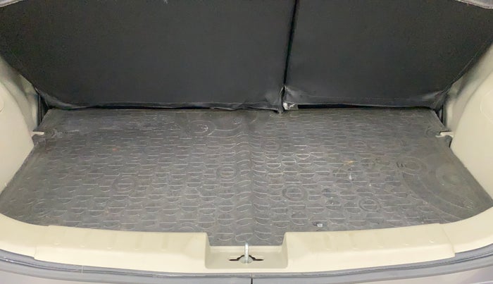 2016 Maruti Celerio ZXI AMT ABS, Petrol, Automatic, 23,308 km, Boot Inside