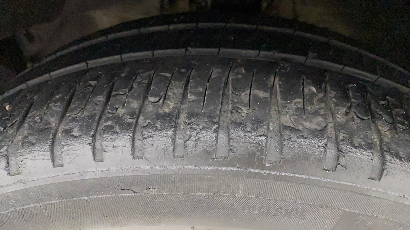 2014 Honda City 1.5L I-VTEC SV CVT, Petrol, Automatic, 87,395 km, Left Front Tyre Tread