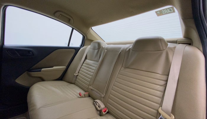 2014 Honda City 1.5L I-VTEC SV CVT, Petrol, Automatic, 87,395 km, Right Side Rear Door Cabin