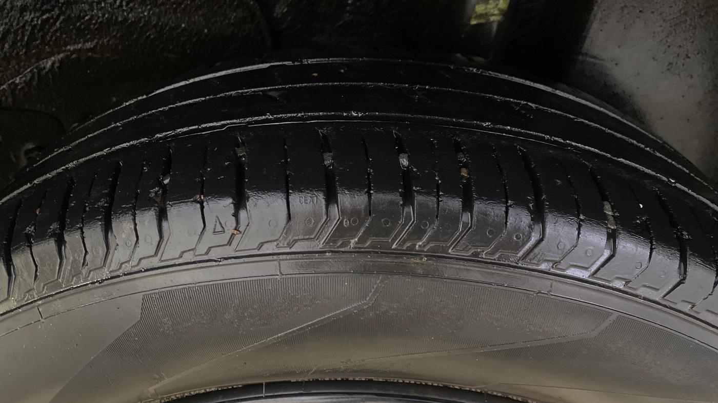 2021 Tata PUNCH ACCOMPLISHED AMT, Petrol, Automatic, 52,156 km, Left Rear Tyre Tread