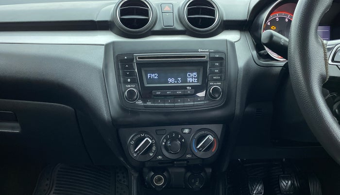 2018 Maruti Swift VXI D, Petrol, Manual, 30,293 km, Air Conditioner