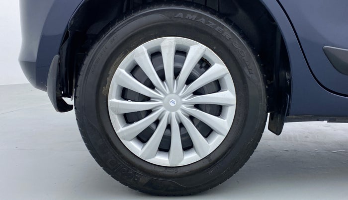 2018 Maruti Swift VXI D, Petrol, Manual, 30,293 km, Right Rear Wheel