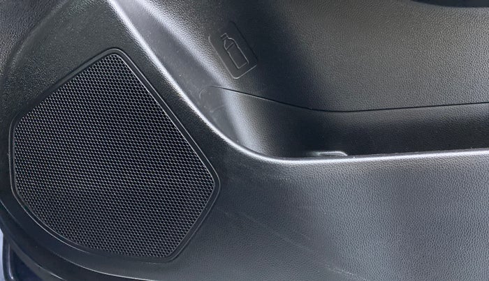 2018 Maruti Swift VXI D, Petrol, Manual, 30,293 km, Speaker