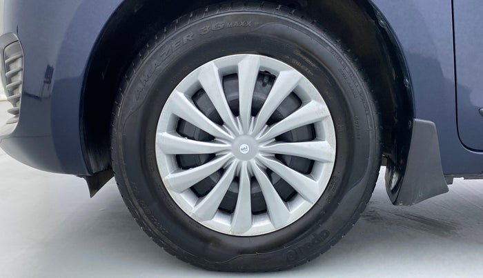 2018 Maruti Swift VXI D, Petrol, Manual, 30,293 km, Left Front Wheel