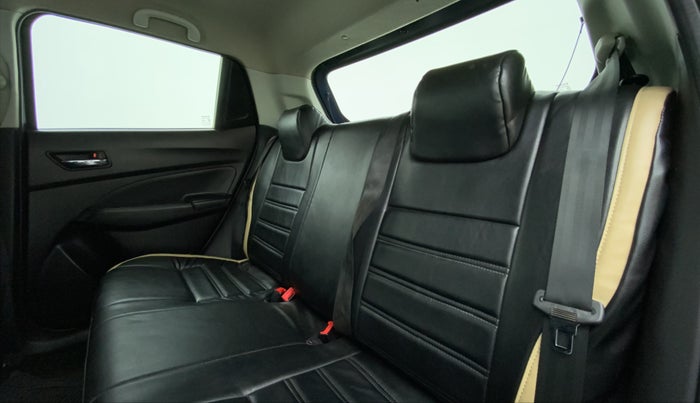 2018 Maruti Swift VXI D, Petrol, Manual, 30,293 km, Right Side Door Cabin View