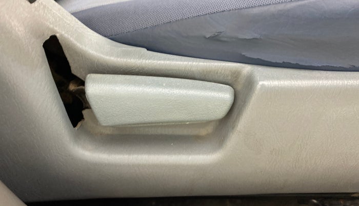 2013 Maruti Alto K10 LXI, Petrol, Manual, 90,391 km, Driver Side Adjustment Panel