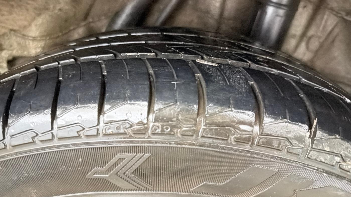 2017 Honda City 1.5L I-VTEC VX, CNG, Manual, 85,801 km, Left Rear Tyre Tread