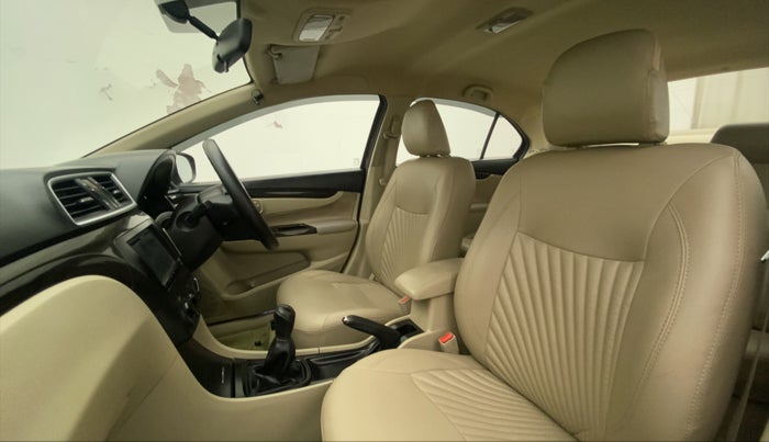 2017 Maruti Ciaz SIGMA 1.4 MT PETROL, Petrol, Manual, 75,480 km, Right Side Front Door Cabin