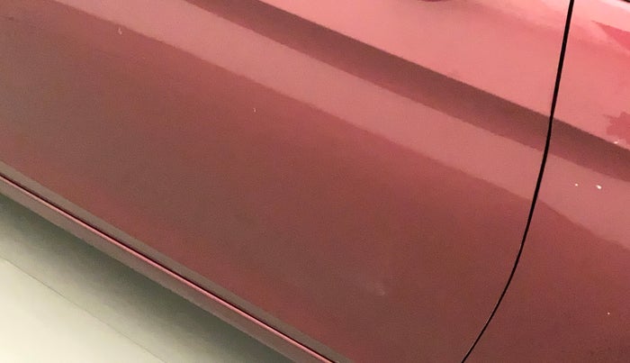 2017 Maruti Ciaz SIGMA 1.4 MT PETROL, Petrol, Manual, 75,480 km, Driver-side door - Minor scratches