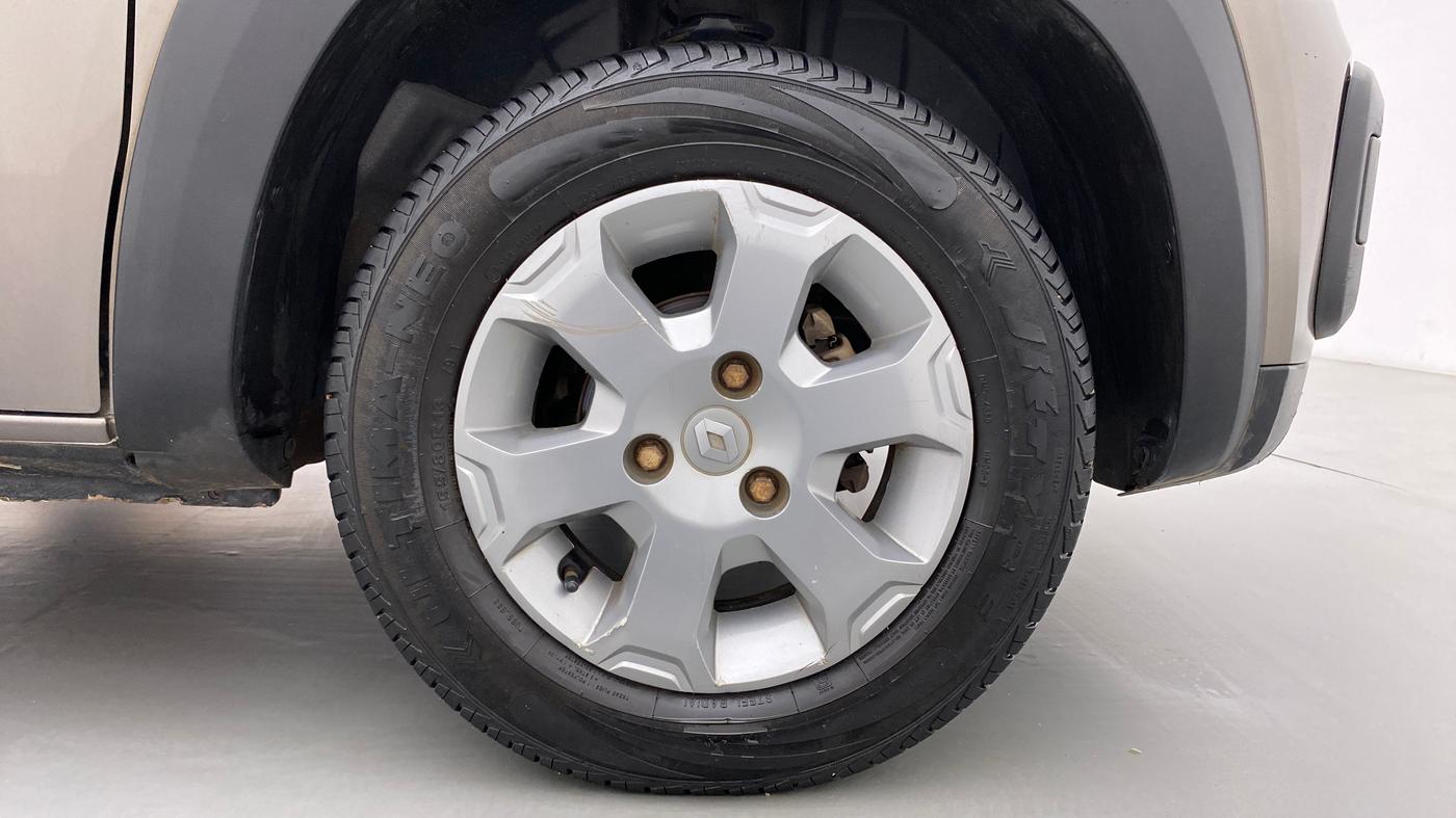 2019 Renault Kwid CLIMBER 1.0, Petrol, Manual, 74,170 km, Right Front Wheel