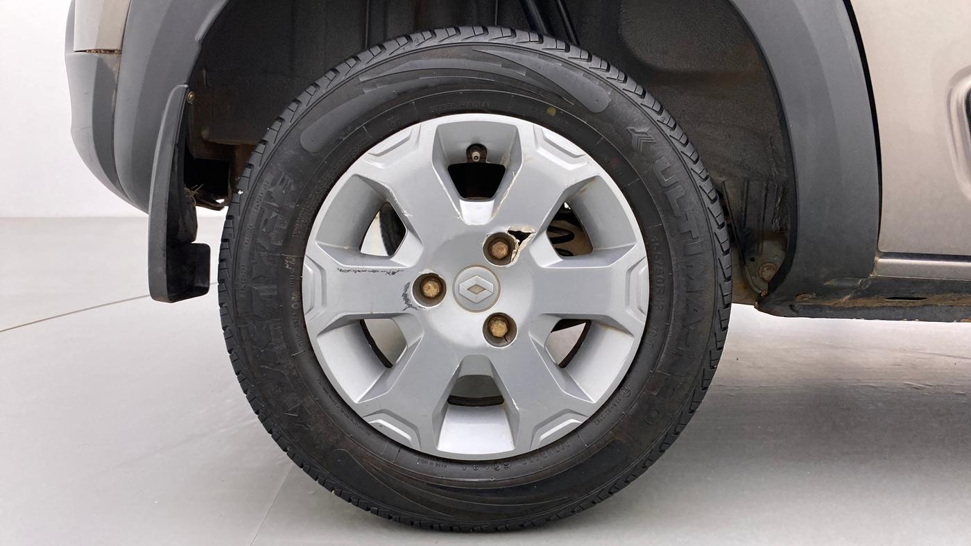 2019 Renault Kwid CLIMBER 1.0, Petrol, Manual, 74,170 km, Right Rear Wheel