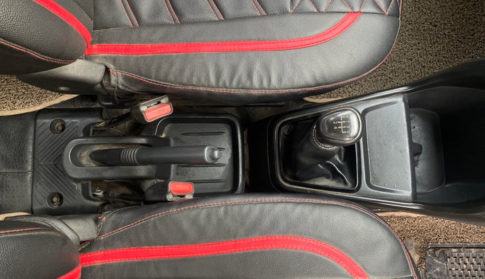 2021 Datsun Redi Go A, Petrol, Manual, 40,360 km, Gear Lever