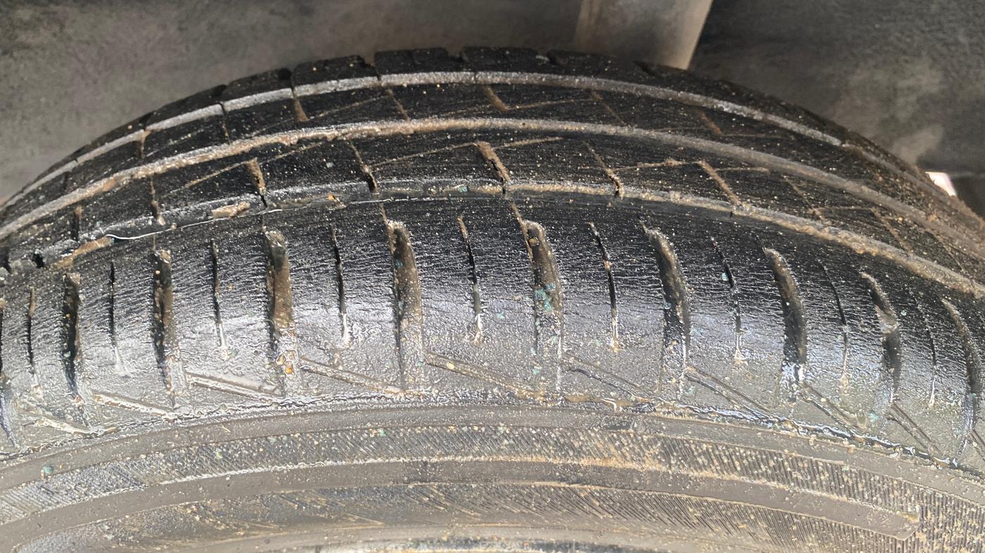 2021 Datsun Redi Go A, Petrol, Manual, 40,360 km, Left Rear Tyre Tread