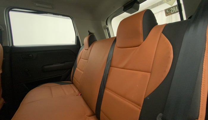 2021 Maruti New Wagon-R LXI CNG 1.0, CNG, Manual, 19,622 km, Right Side Rear Door Cabin
