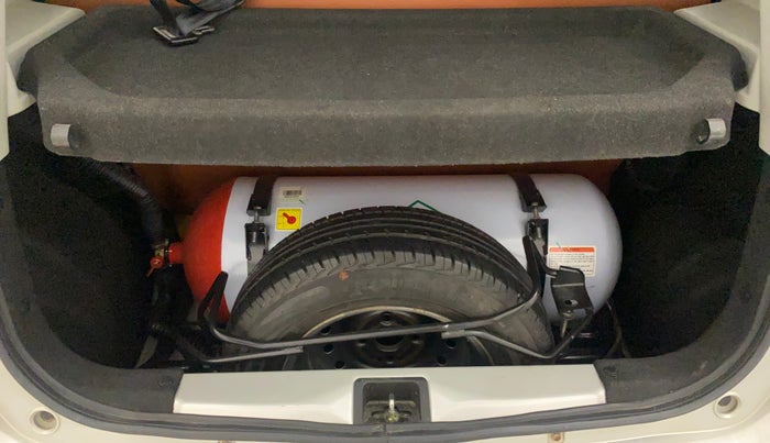 2021 Maruti New Wagon-R LXI CNG 1.0, CNG, Manual, 19,622 km, Boot Inside