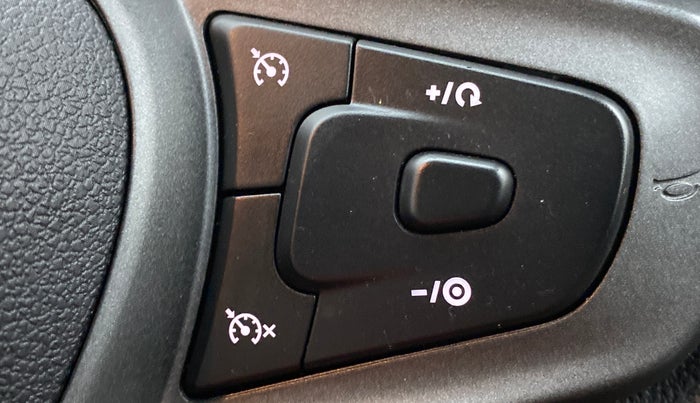 2022 Tata PUNCH ACCOMPLISHED MT, Petrol, Manual, 1,552 km, Adaptive Cruise Control