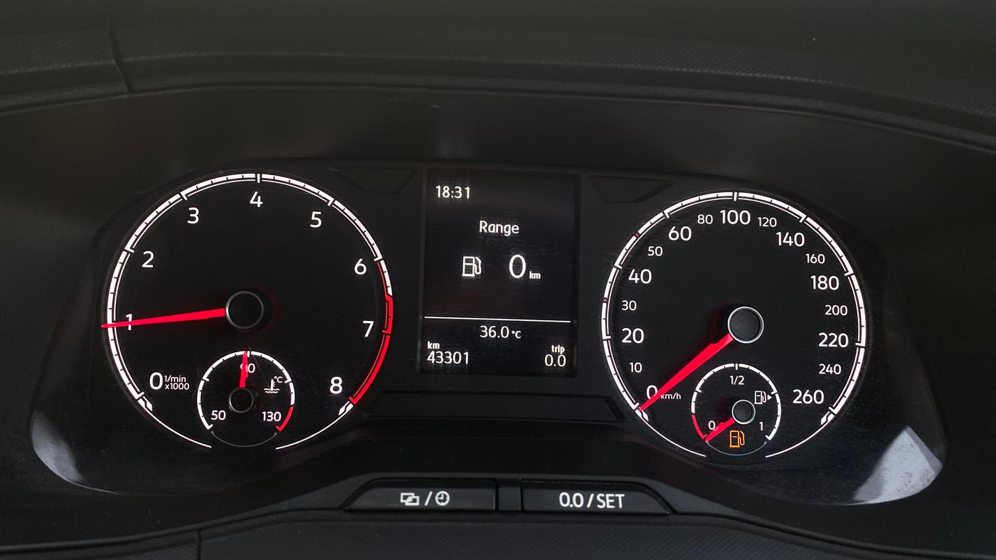 2022 Volkswagen TAIGUN COMFORTLINE 1.0 TSI MT, Petrol, Manual, 43,299 km, Odometer Image