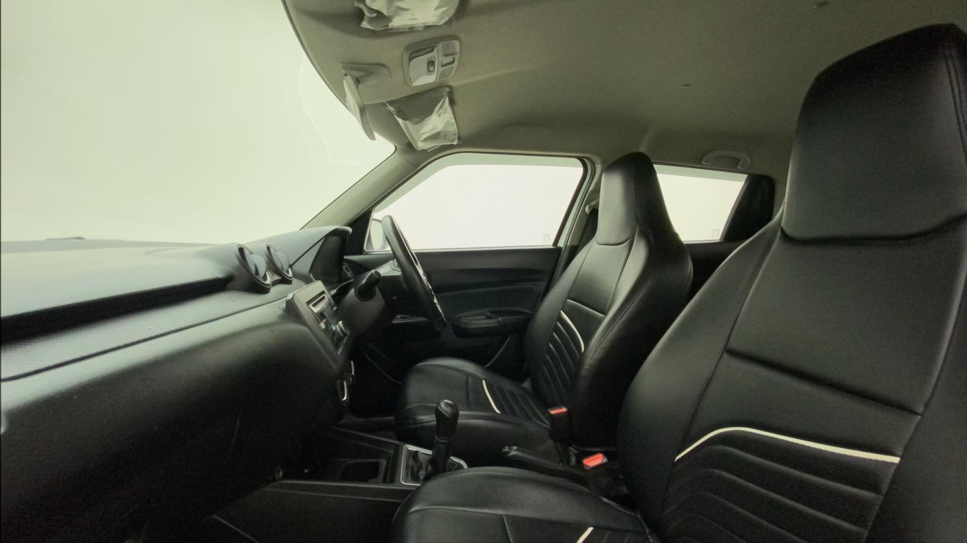 2019 Maruti Swift LXI, Petrol, Manual, 31,466 km, Right Side Front Door Cabin