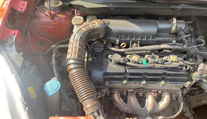 2018 Maruti Swift ZXI AMT, Petrol, Automatic, 1,49,965 km, Engine View - Right