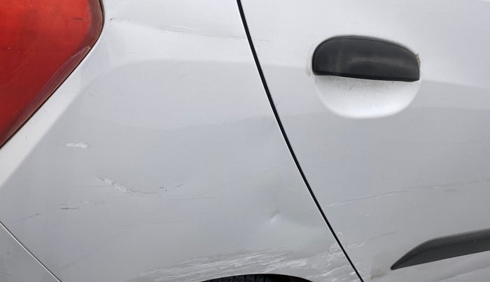 2014 Hyundai i10 MAGNA 1.1, Petrol, Manual, 36,861 km, Right quarter panel - Minor scratches