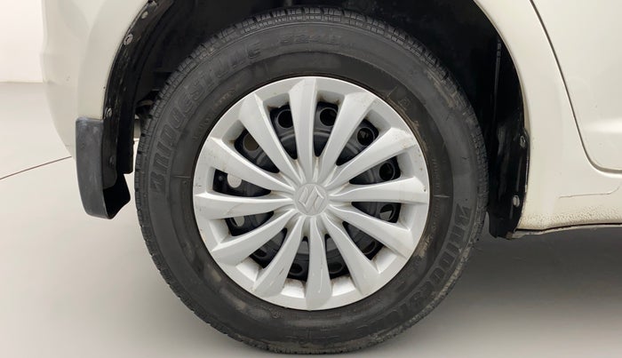 2010 Maruti Swift VXI, Petrol, Manual, 93,897 km, Right Rear Wheel