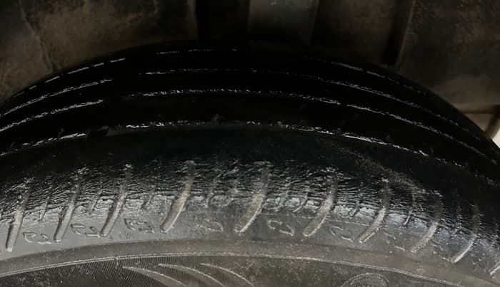 2021 Nissan MAGNITE XV PREMIUM TURBO (O), Petrol, Manual, 56,284 km, Left Rear Tyre Tread