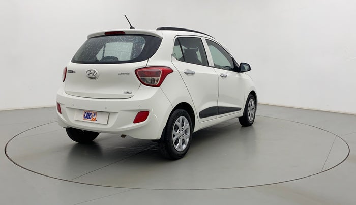2014 Hyundai Grand i10 SPORTZ 1.2 KAPPA VTVT, Petrol, Manual, 78,739 km, Right Back Diagonal (45- Degree) View